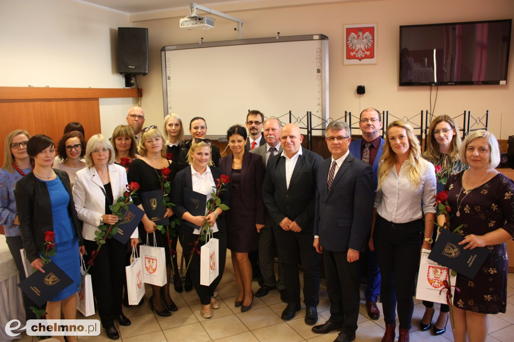 Wyróżnienia z okazji Dnia Edukacji Narodowej