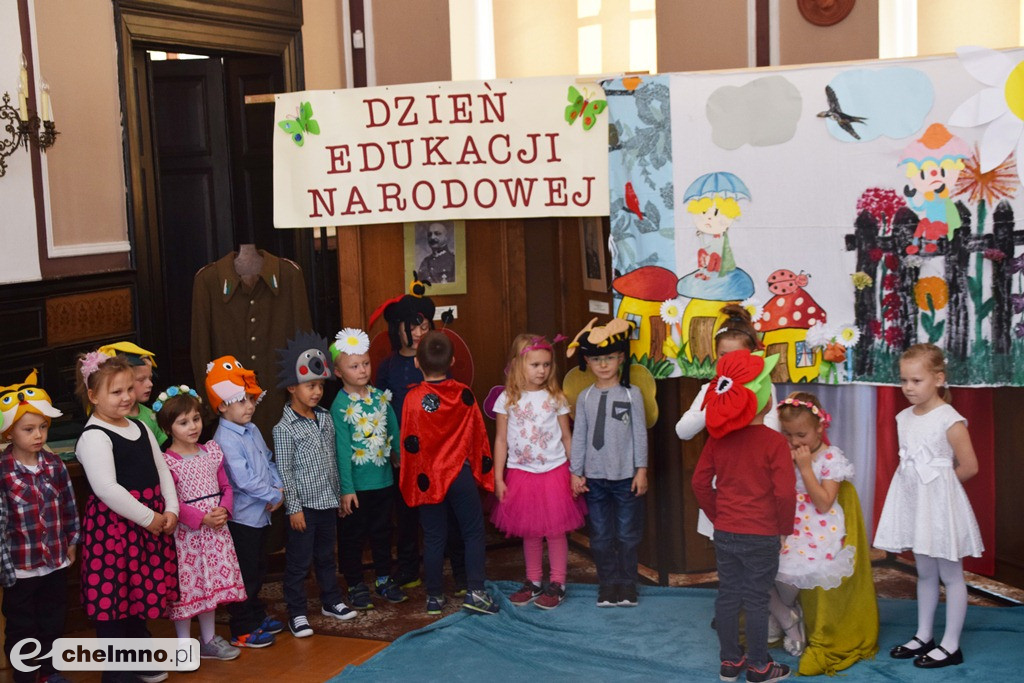 Nagrody Burmistrza z okazji Dnia Edukacji Narodowej