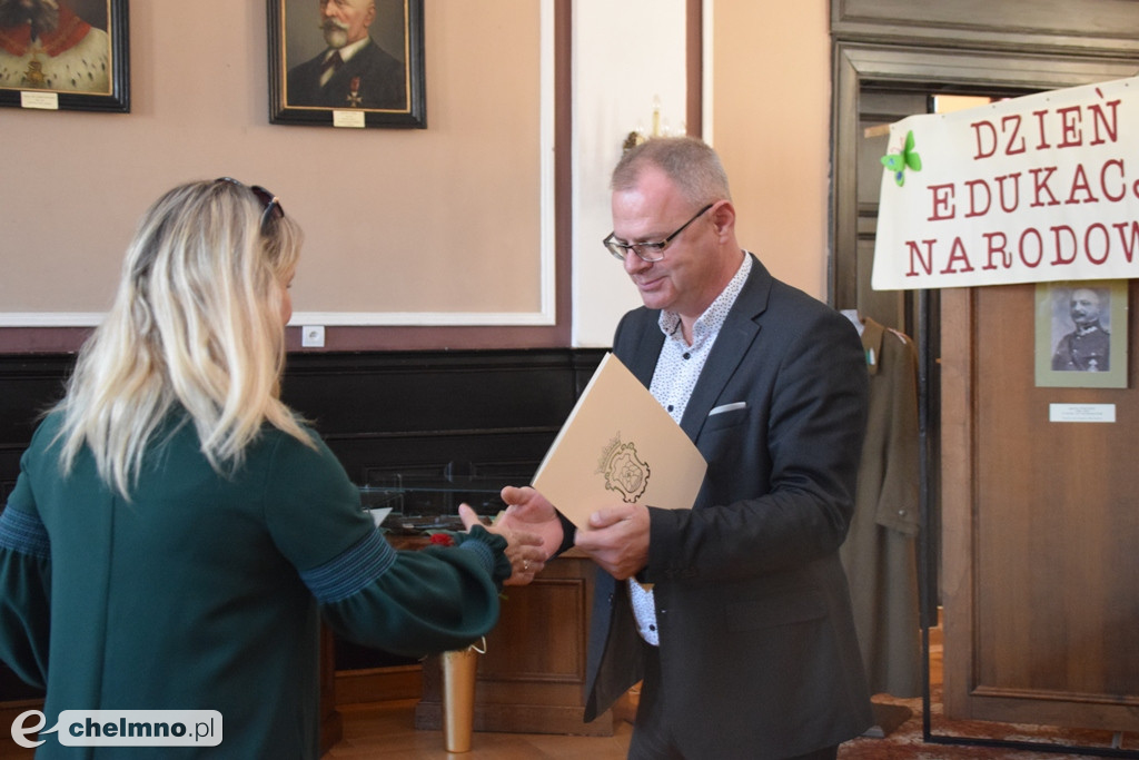 Nagrody Burmistrza z okazji Dnia Edukacji Narodowej
