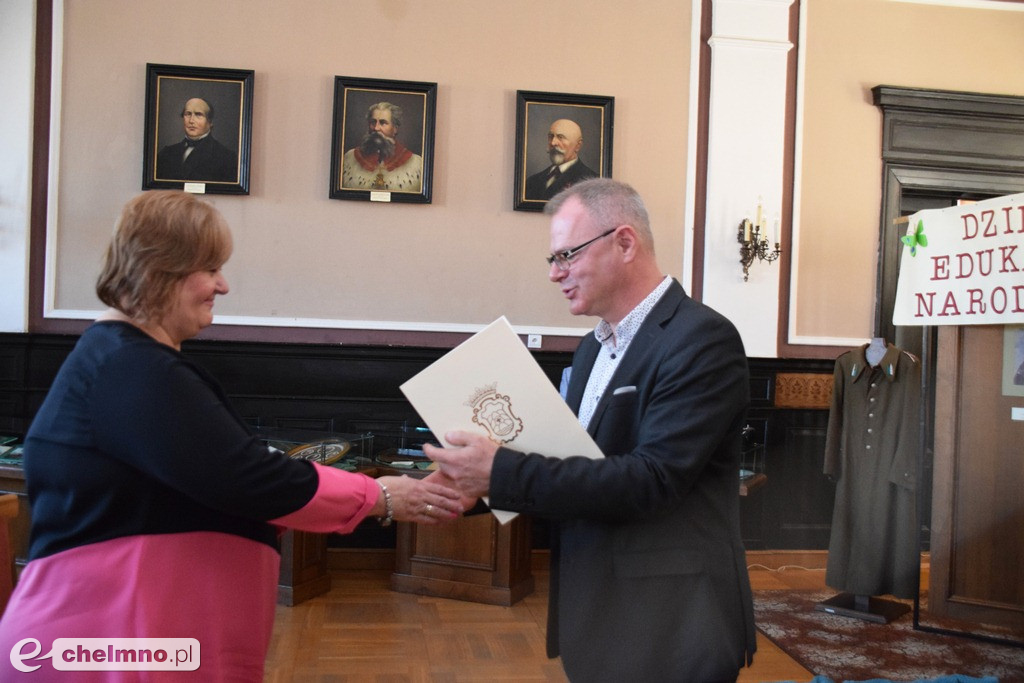 Nagrody Burmistrza z okazji Dnia Edukacji Narodowej