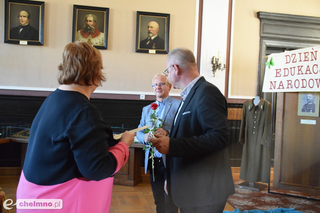 Nagrody Burmistrza z okazji Dnia Edukacji Narodowej