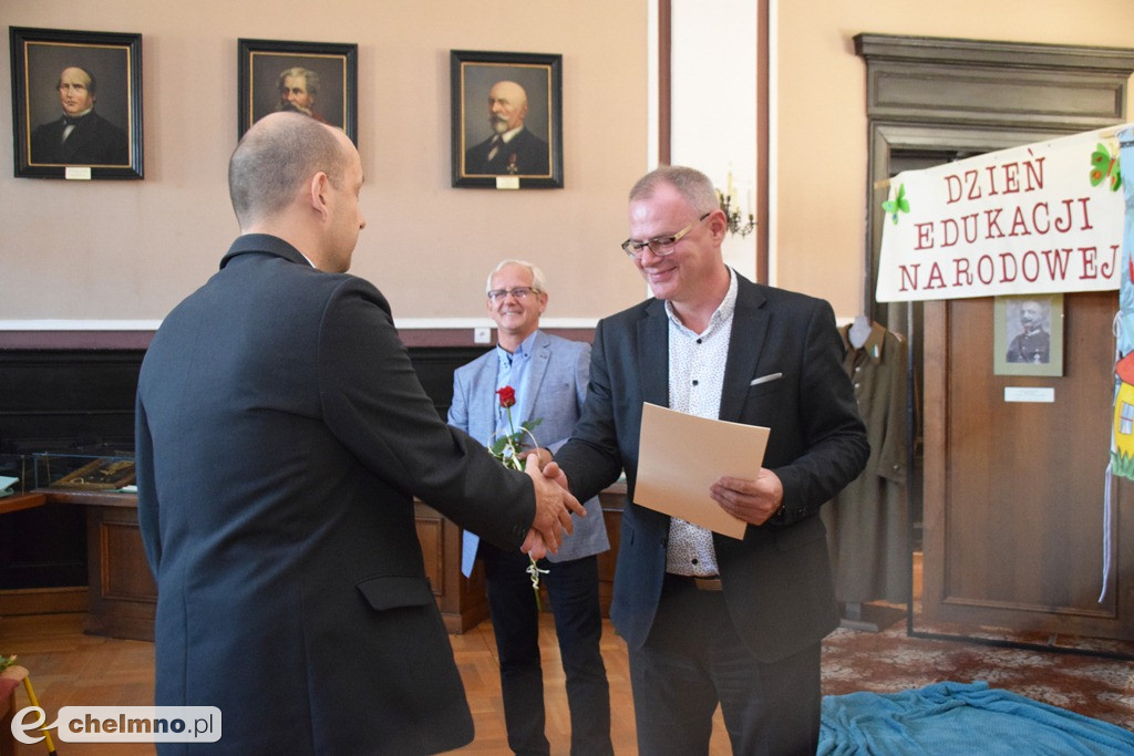 Nagrody Burmistrza z okazji Dnia Edukacji Narodowej