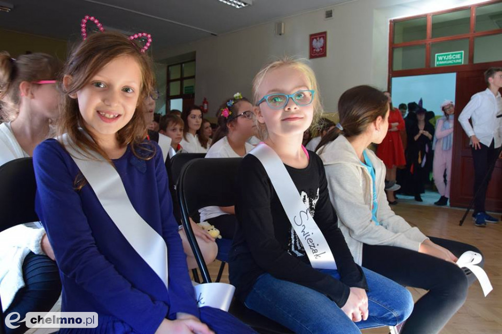 Pasowanie na ucznia i wesołe otrzęsiny w Katoliku
