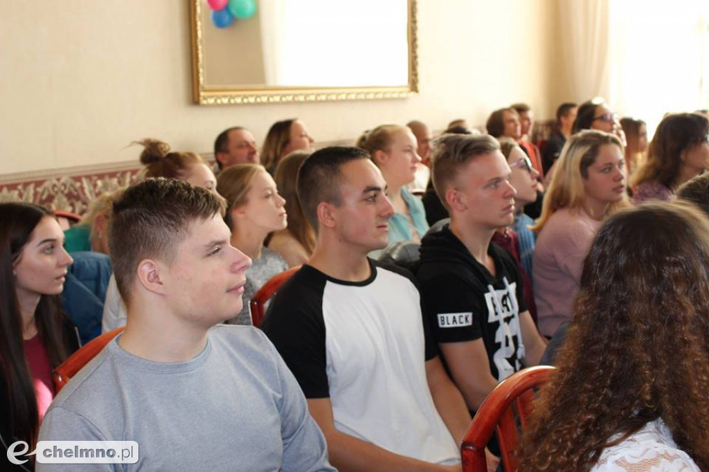 Ślubowanie pierwszoklasistów i obchody Dnia Nauczyciela