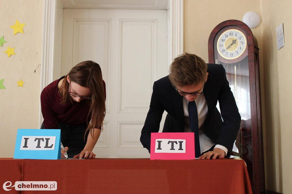 Ślubowanie pierwszoklasistów i obchody Dnia Nauczyciela
