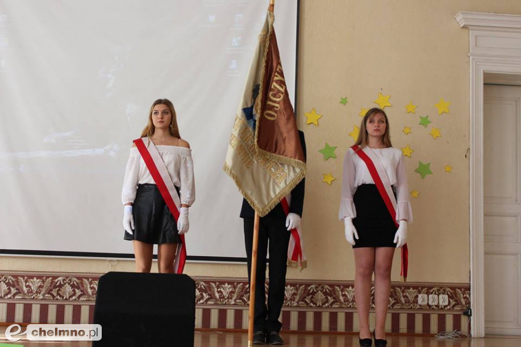 Ślubowanie pierwszoklasistów i obchody Dnia Nauczyciela