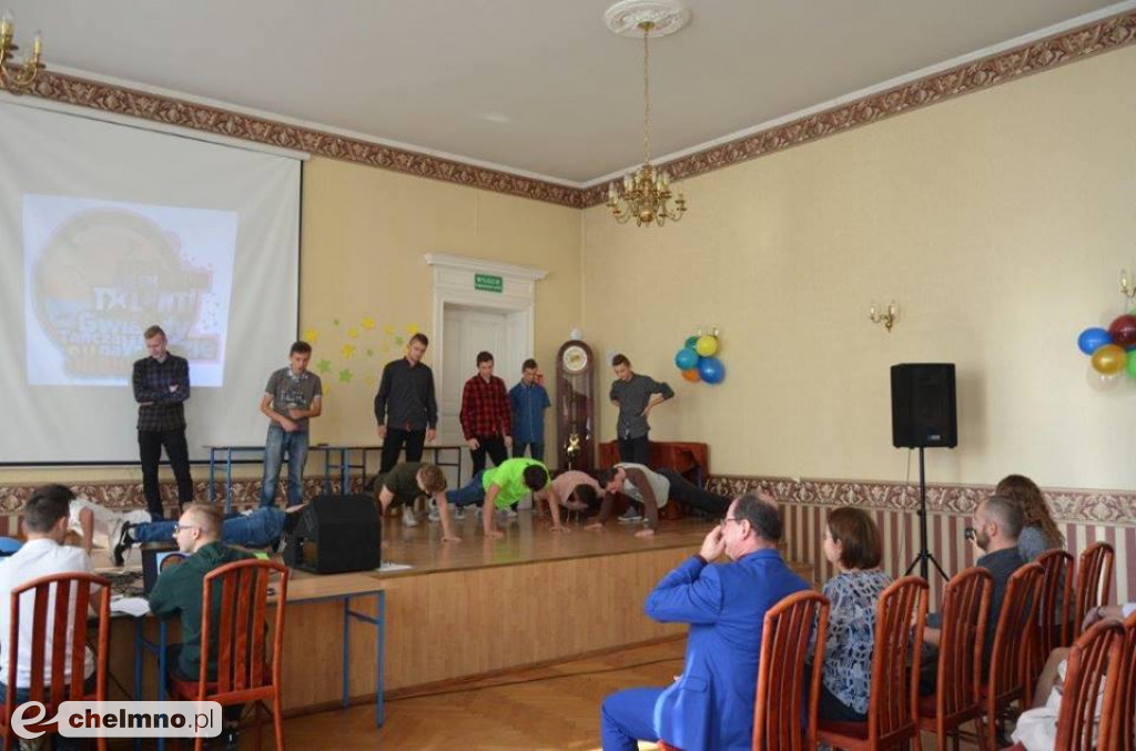 Ślubowanie pierwszoklasistów i obchody Dnia Nauczyciela