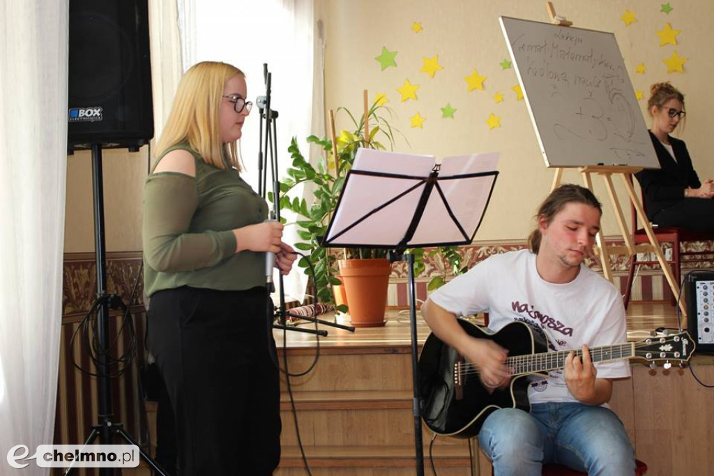 Ślubowanie pierwszoklasistów i obchody Dnia Nauczyciela
