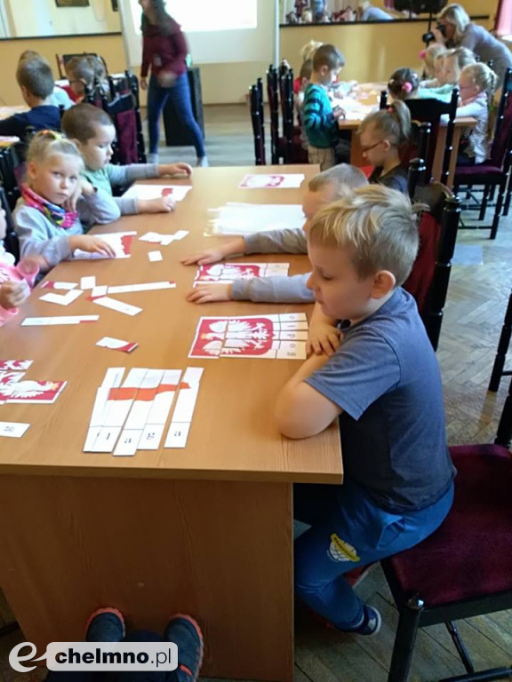 Nietuzinkowa, patriotyczna lekcja biblioteczna