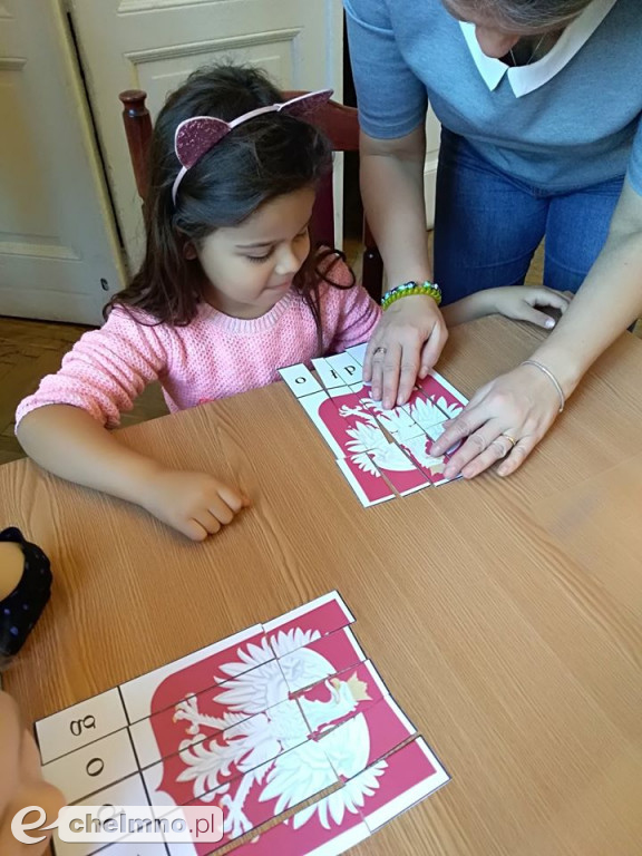 Nietuzinkowa, patriotyczna lekcja biblioteczna