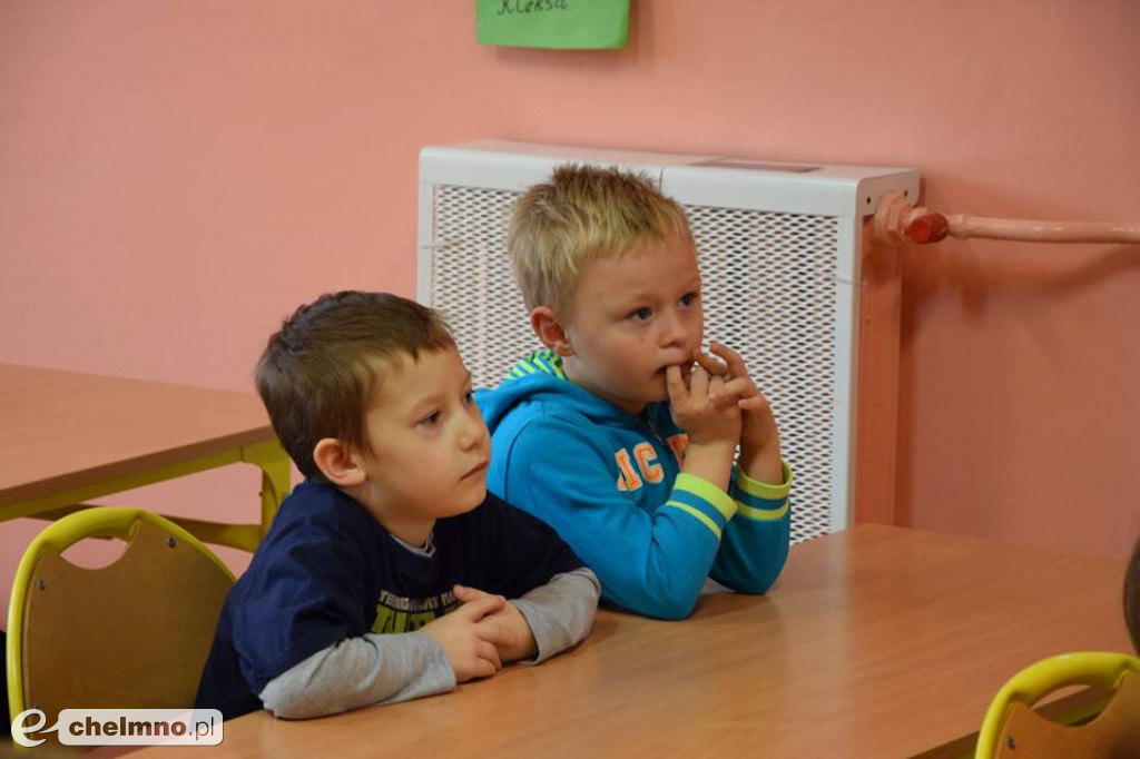 Przedszkolaki z Tęczowego Zakątka w Katoliku