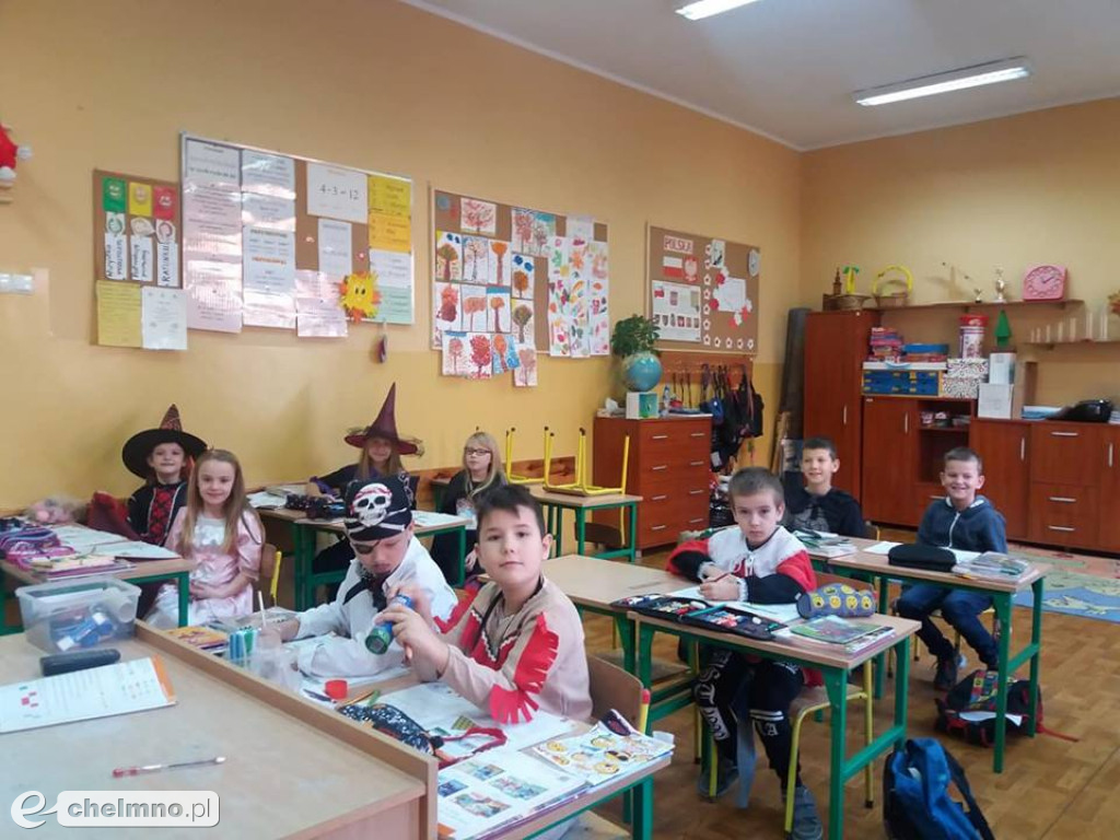 Kto był przebrany ten nie był pytany