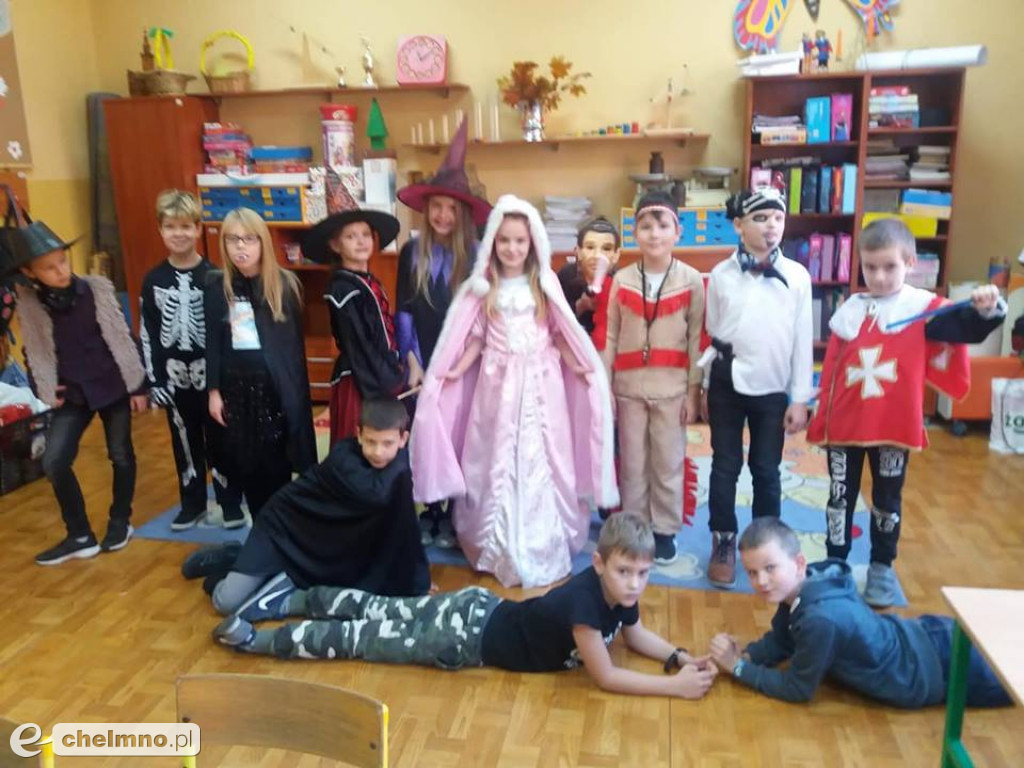Kto był przebrany ten nie był pytany