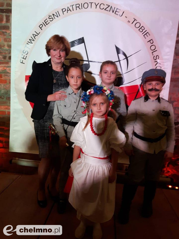 Wyróżnienie dla uczniów kl. IIb na Festiwalu Pieśni Patriotycznej