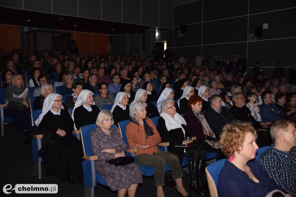 Koncert Patriotyczny: Dla Niepodległej Radość i Wspomnienia