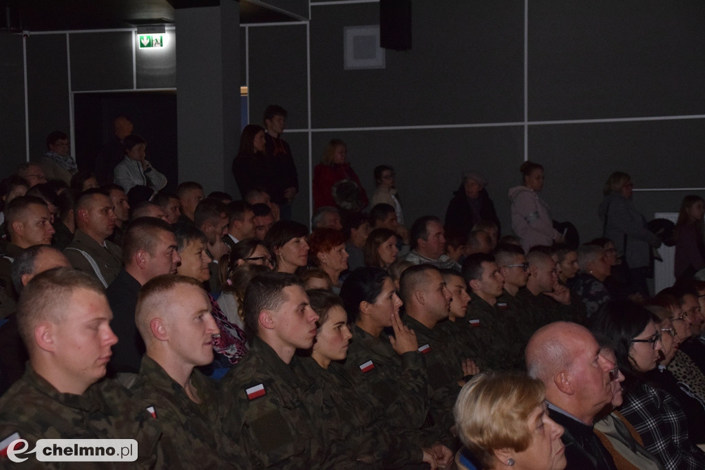 Koncert Patriotyczny: Dla Niepodległej Radość i Wspomnienia
