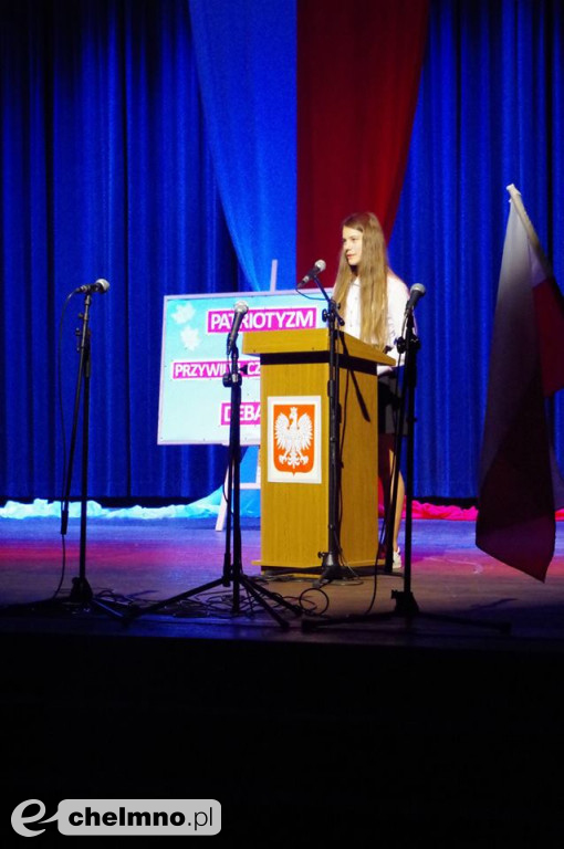 Debata: Patriotyzm - przywilej czy obowiązek?