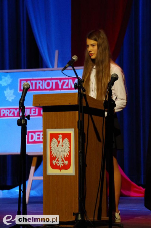 Debata: Patriotyzm - przywilej czy obowiązek?