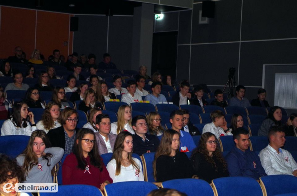 Debata: Patriotyzm - przywilej czy obowiązek?