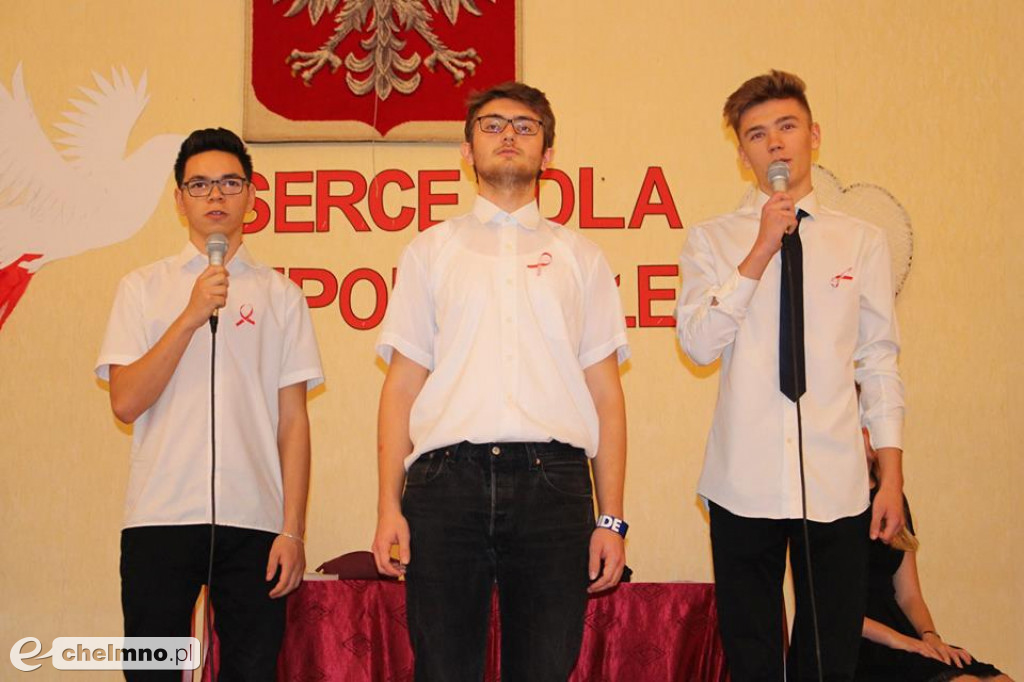 Serce dla Niepodległej - obchody rocznicowe w ZS nr 2