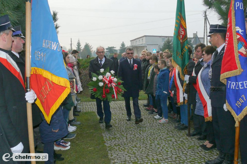 W Gminie Kijewo Królewskie posadzili dąb niepodległości