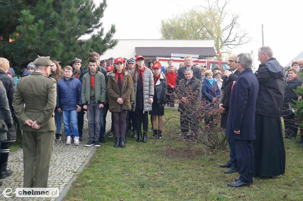W Gminie Kijewo Królewskie posadzili dąb niepodległości