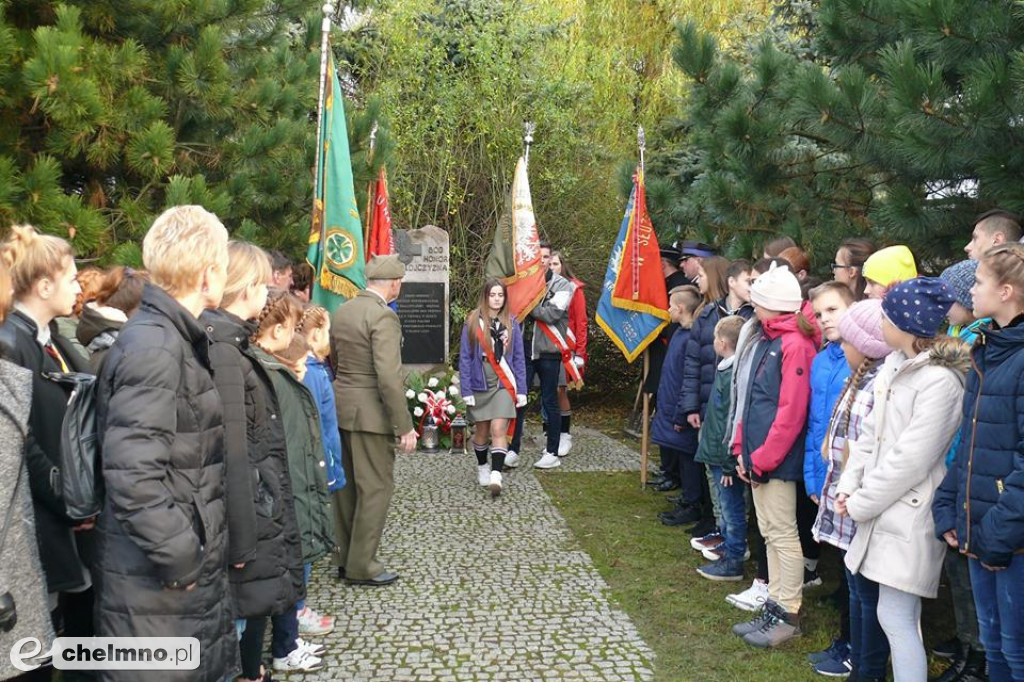 W Gminie Kijewo Królewskie posadzili dąb niepodległości