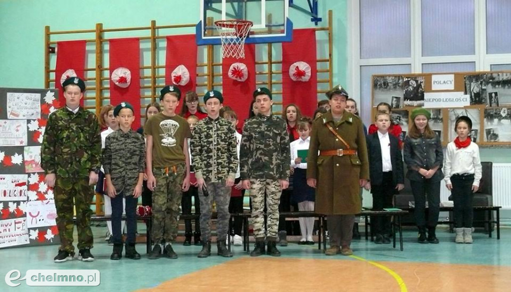 W Gminie Kijewo Królewskie posadzili dąb niepodległości