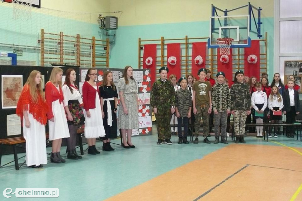 W Gminie Kijewo Królewskie posadzili dąb niepodległości
