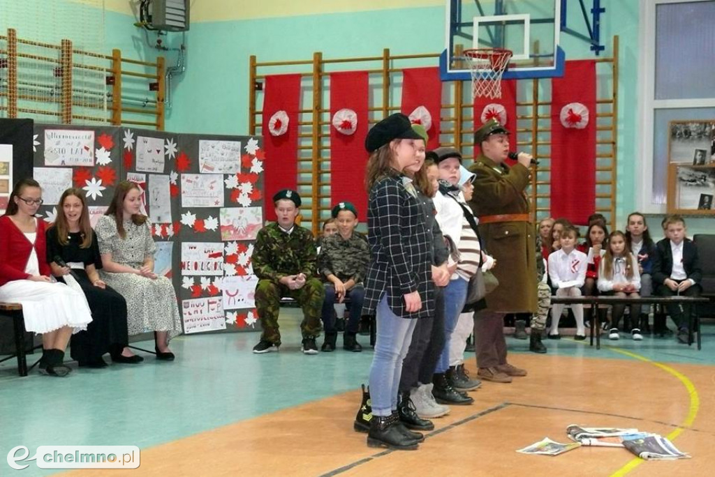 W Gminie Kijewo Królewskie posadzili dąb niepodległości