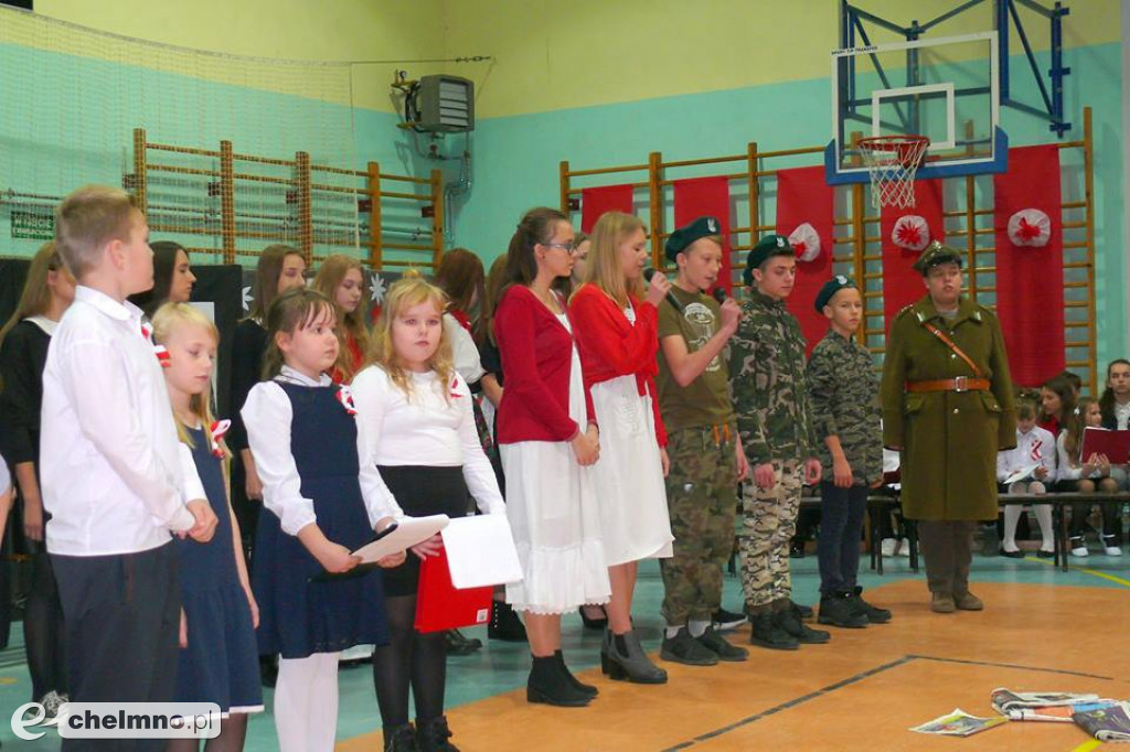 W Gminie Kijewo Królewskie posadzili dąb niepodległości