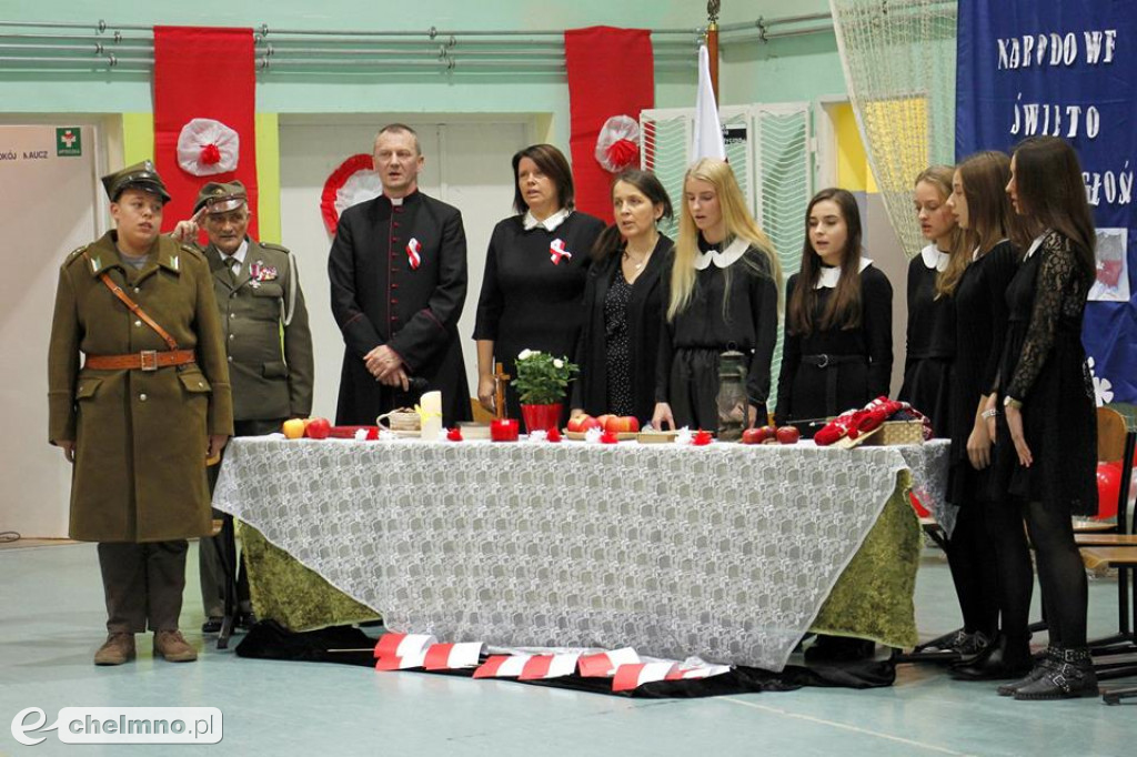 W Gminie Kijewo Królewskie posadzili dąb niepodległości