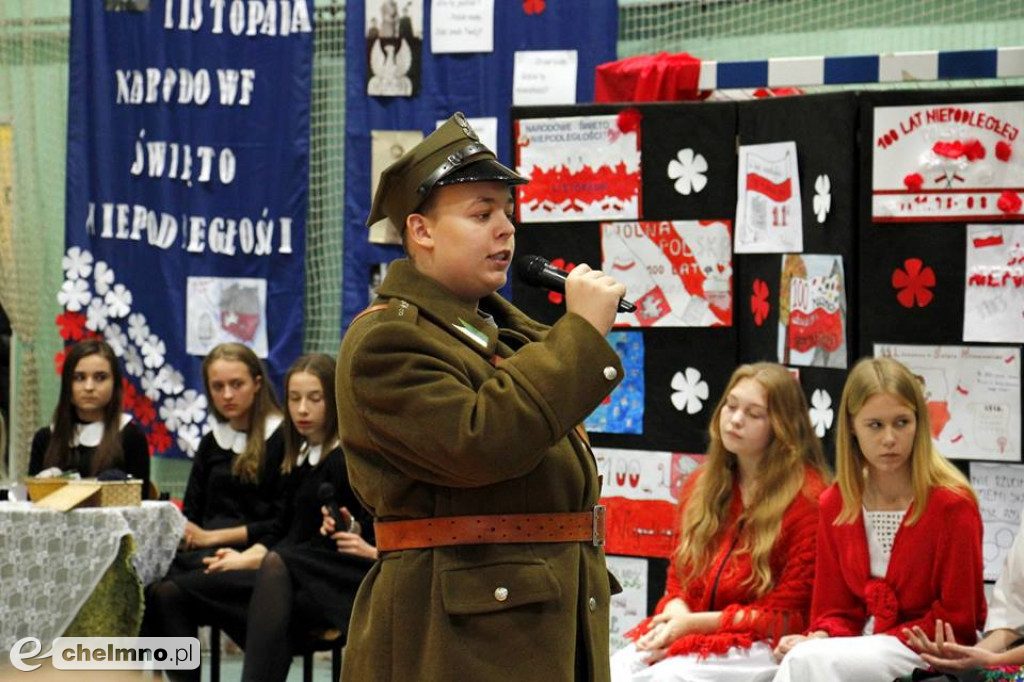 W Gminie Kijewo Królewskie posadzili dąb niepodległości