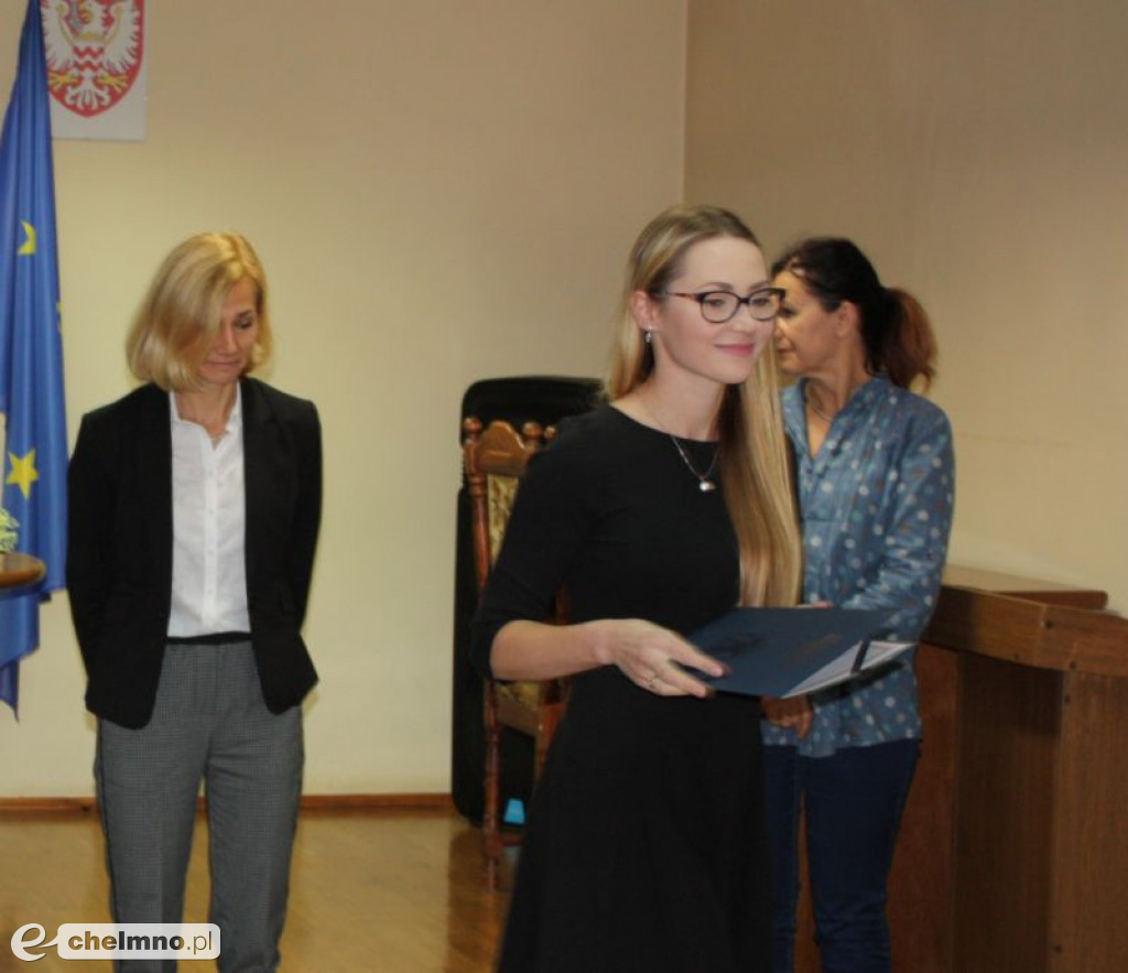 Listy gratulacyjne dla najzdolniejszych studentów