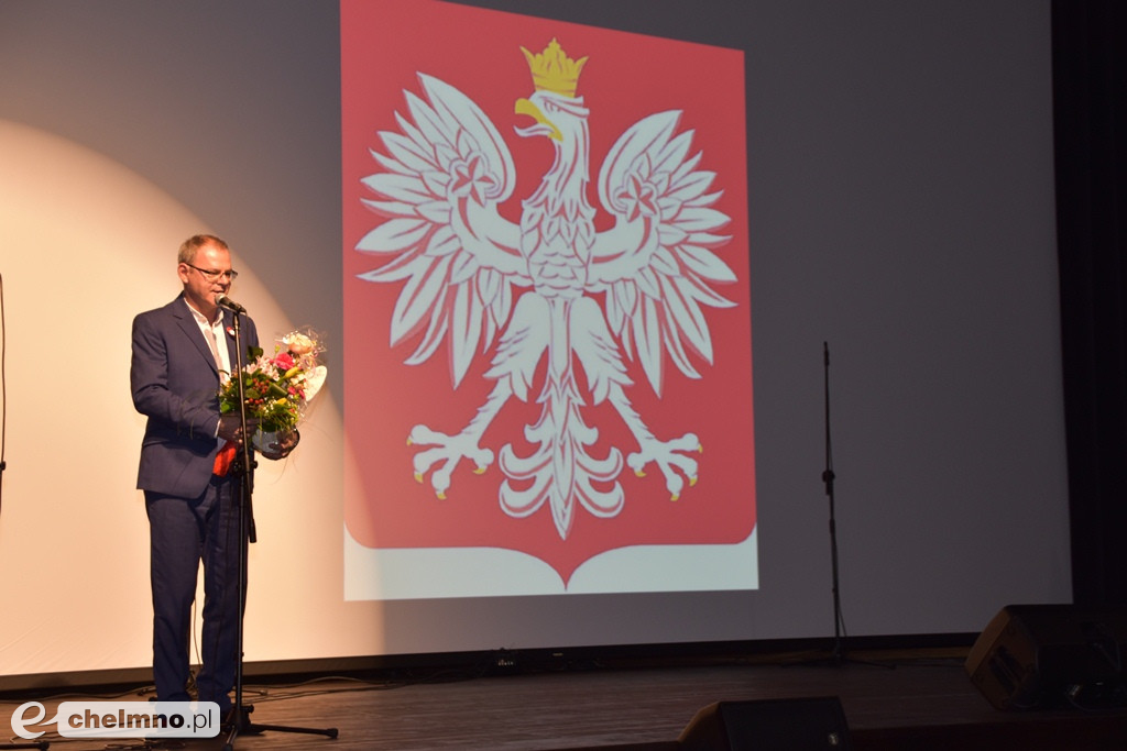 Wieczór z pieśnią patriotyczą w Rondzie