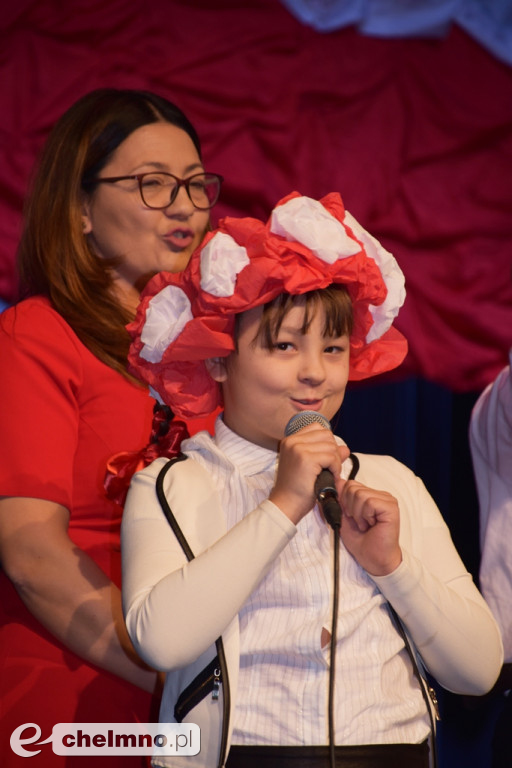 Wieczór z pieśnią patriotyczą w Rondzie