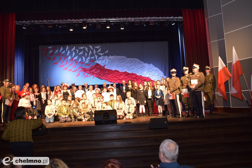 Wieczór z pieśnią patriotyczą w Rondzie