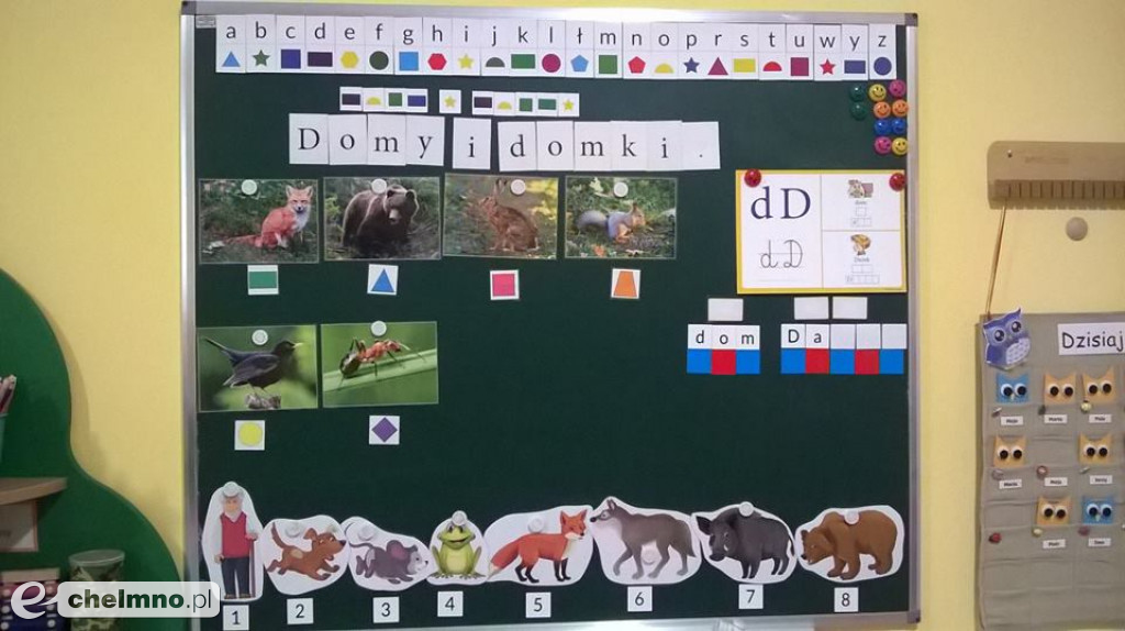 Brzdące uczą się i bawią doskonale.
