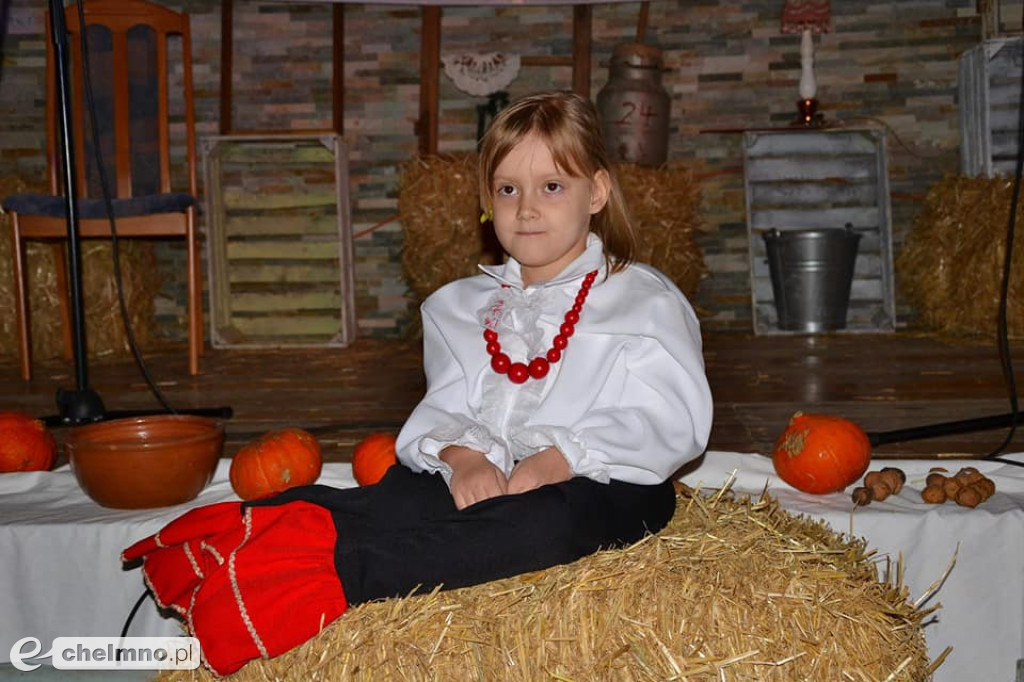 Kornelia Jagodzińska wyróżniona na Festiwalu Przyśpiewek Ludowych