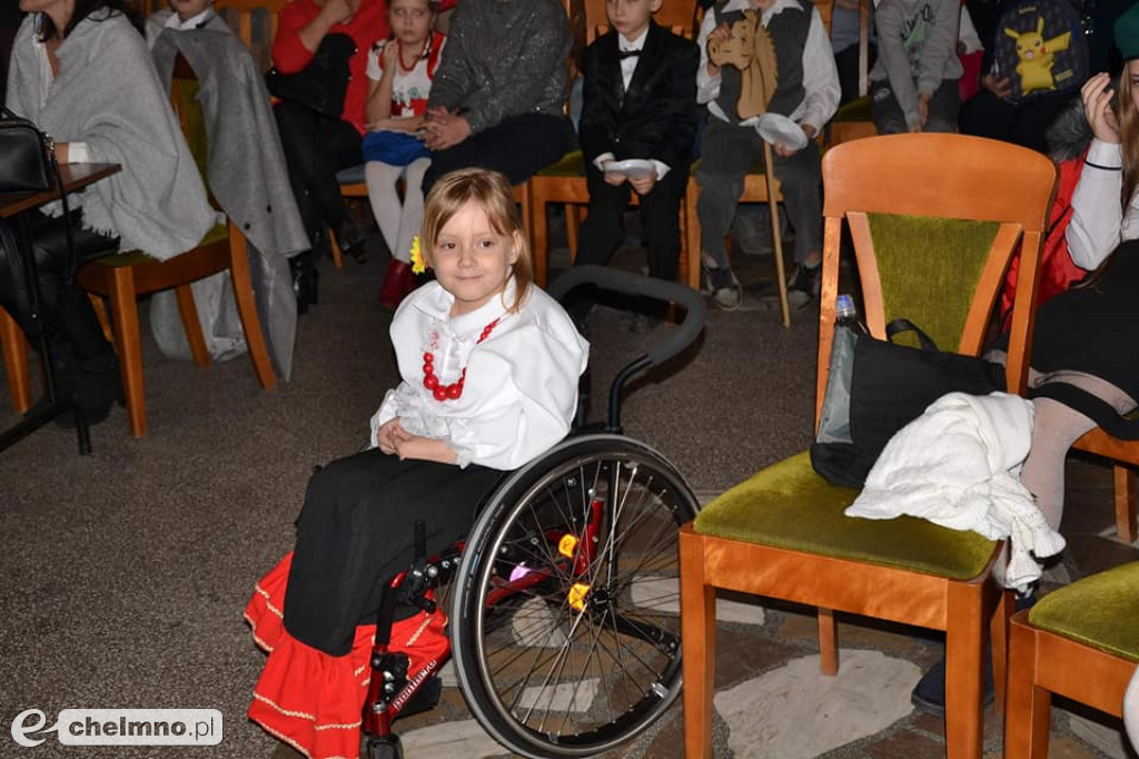 Kornelia Jagodzińska wyróżniona na Festiwalu Przyśpiewek Ludowych