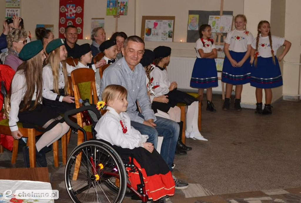 Kornelia Jagodzińska wyróżniona na Festiwalu Przyśpiewek Ludowych