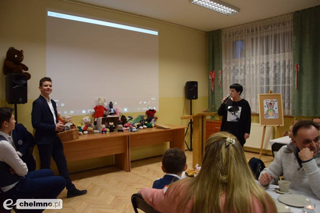 Licytacja w Katoliku na rzecz szlachetnej paczki.
