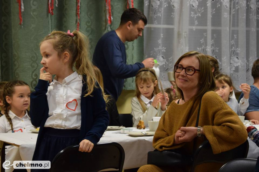 Licytacja w Katoliku na rzecz szlachetnej paczki.