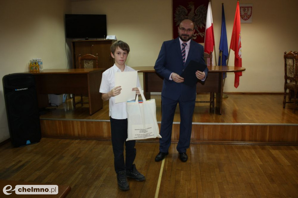 To oni wygrali Powiatowy Konkurs Fotograficzny.