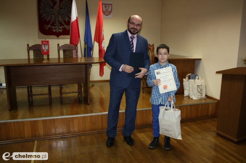 To oni wygrali Powiatowy Konkurs Fotograficzny.