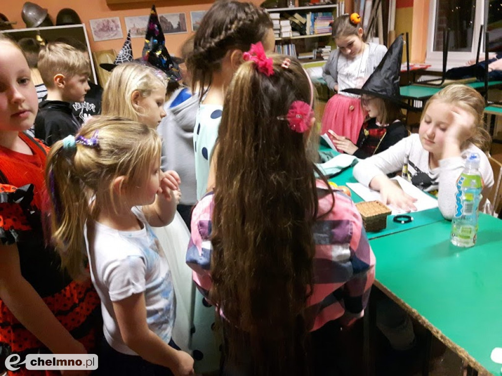 Andrzejkowe szaleństwo klas I - III w Dwójce.