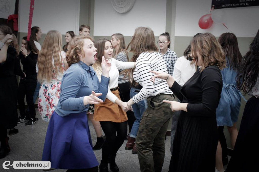 Wybrany król i królowa balu! Dancing i Festiwal dla młodzieży.