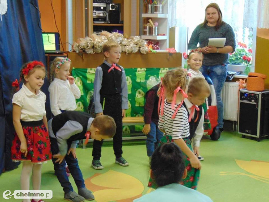 Piękna nasza Polska cała: patriotyczne obchody w Brzdącu.
