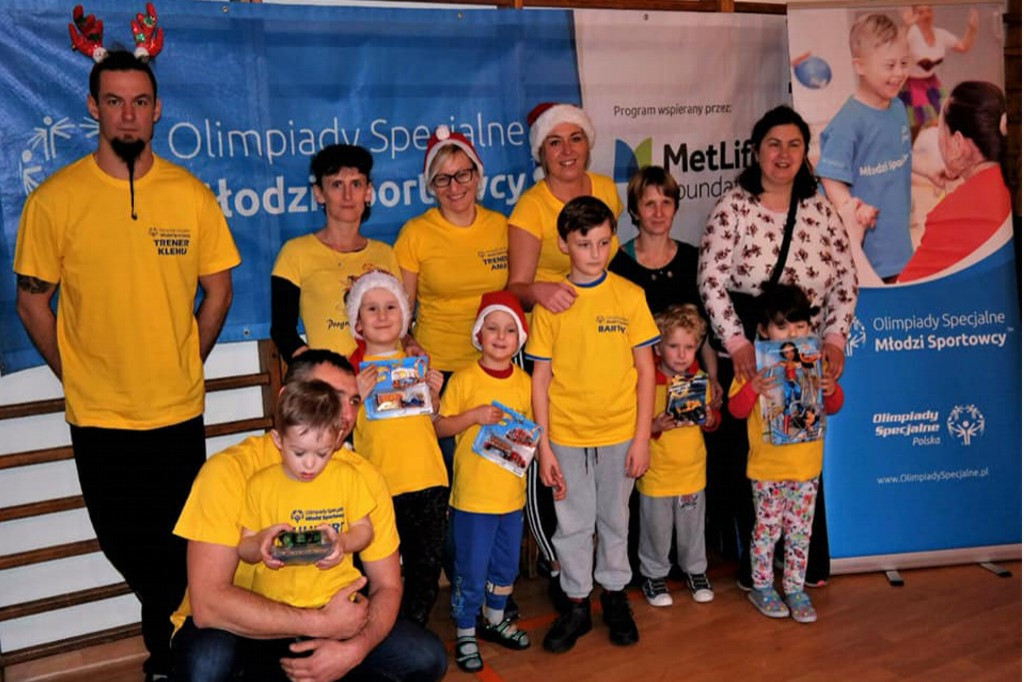Przedświąteczny trening młodych sportowców Olimpijczyka.