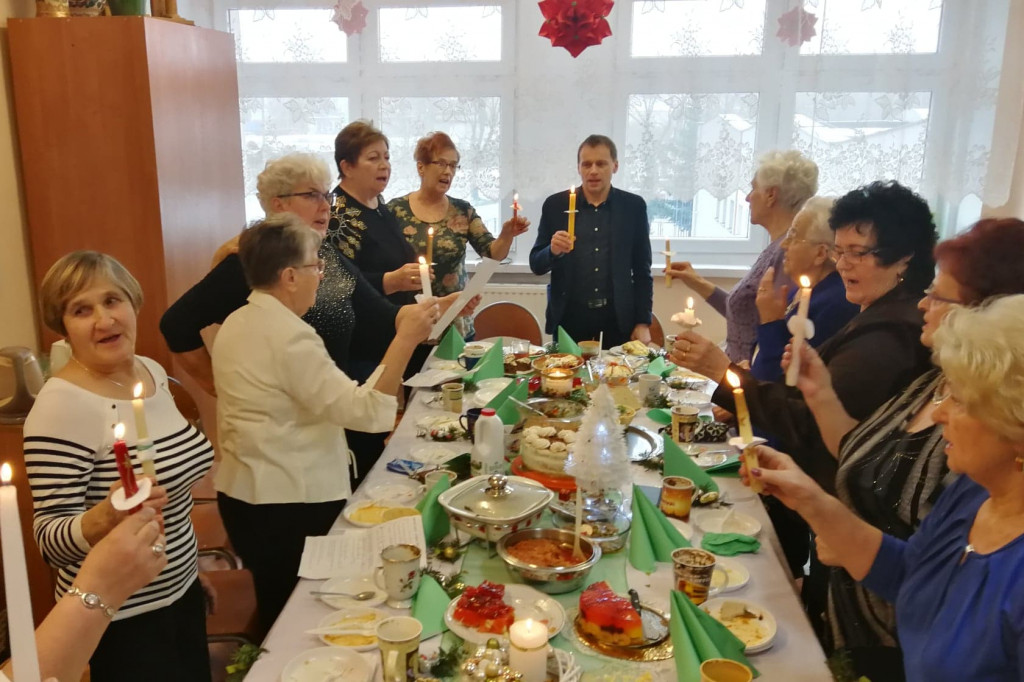 Spotkanie przedświąteczne w Klubie Seniora Zgoda.